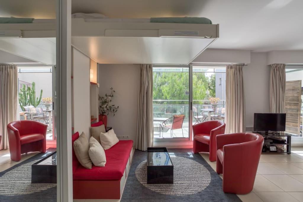 L18 Parking Terrace Ac 10mins Walk To Beaches * Nizza